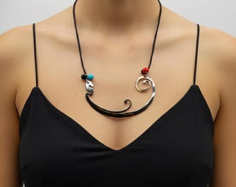 Handmade Alpaca Choker Necklace - Modern Abstract Adjustable Design