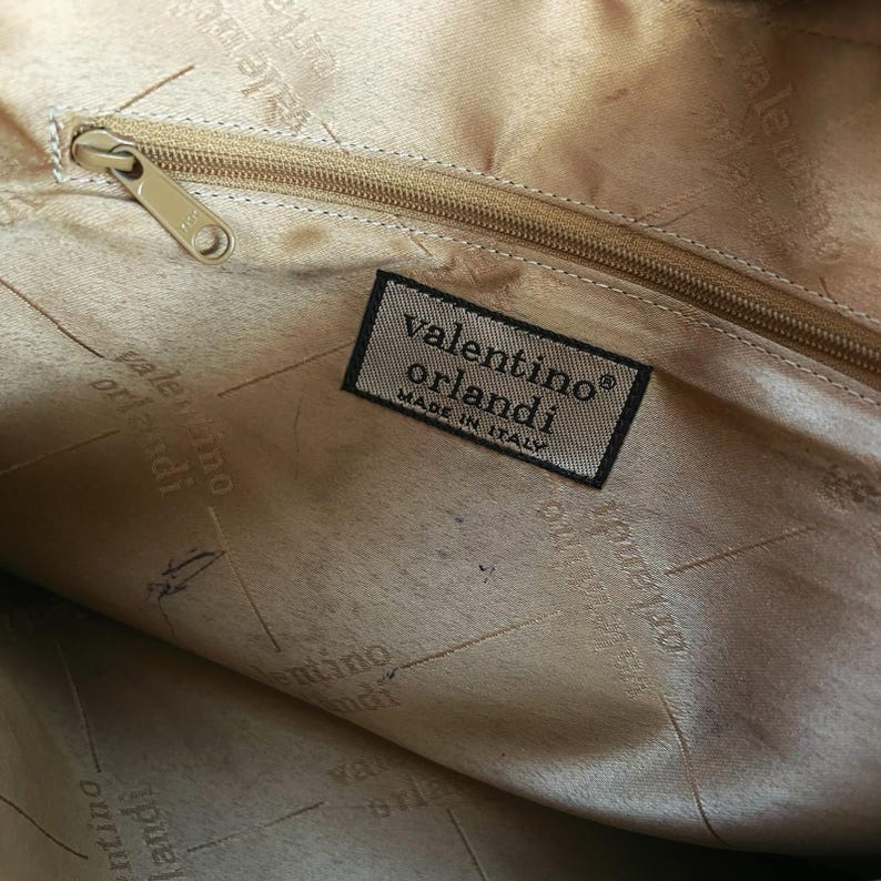 Vintage Valentino Orlandi Black Quilted Leather Shoulder Bag Made in Italy Gold image 8