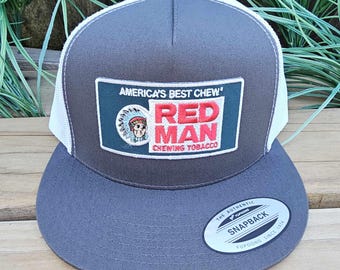 redman tobacco hats Red Man Chewing Vintage Style Trucker Hat Classic Cap Snapback TShirt Truckers Retro Green Red Gift Party 80s 90s Indian Chew Red Man Chewing Golden Blend