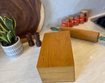 Vintage Recipe Box Wood Dovetail Filled W/ Handwritten & Clipped Recipes Farmhouse Kitchen Cottagecore