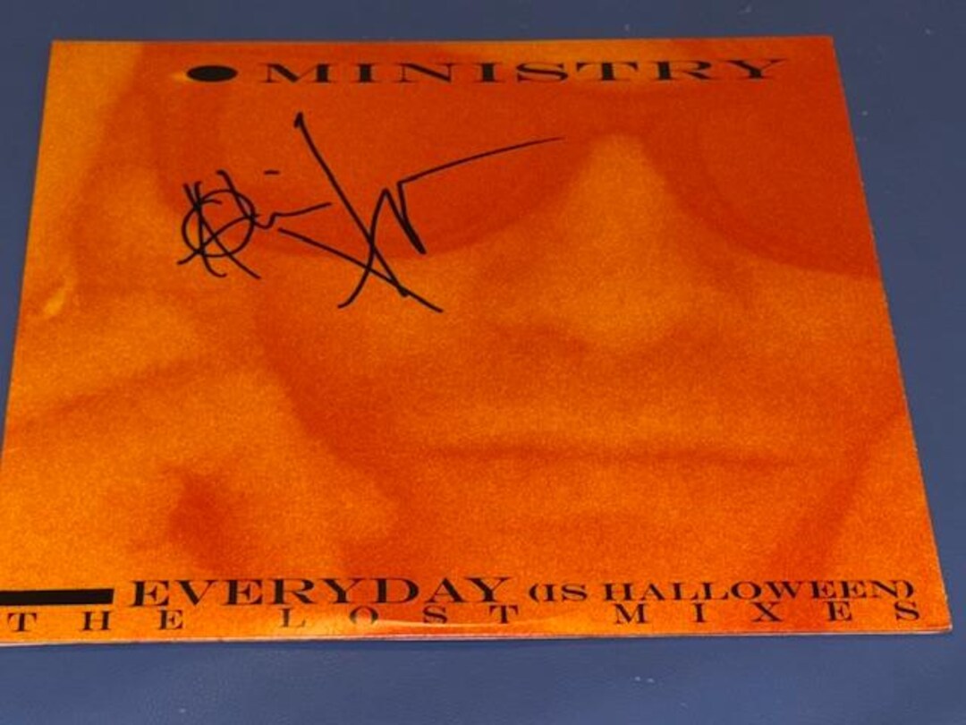 レア　アル・ジュールゲンセン直筆サインministryAl Jourgensen il_1080xN.7487868507_ehhi.jpg