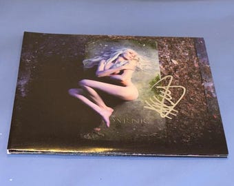 Album autografato e firmato da Taylor Momsen The Pretty Reckless Record