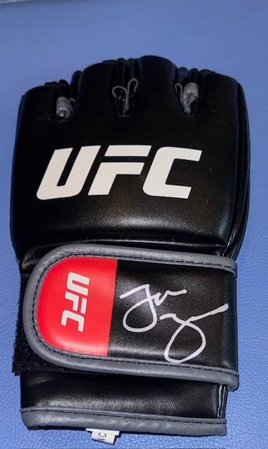 HWC Trading FR A4 Jon Jones Cadeaux Photo Autographe Signée HWC Trading FR A4 Jon Jones Cadeaux Photo Autographe Signée