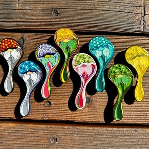 Spilla smaltata da collezione Bubbled Knome