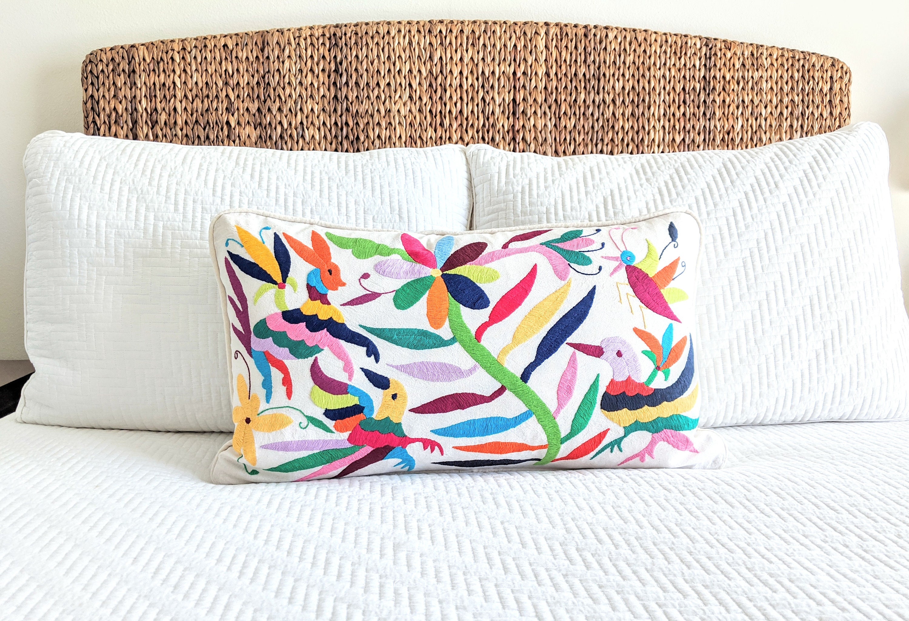 MadetoOrder / Custom Made 1 Otomí Kidney Lumbar Throw Pillow Cover