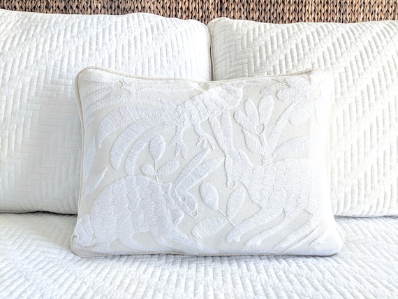 Made-to-Order / Custom Made: Otomi Pillow Cover Throw Hand Embroidery Decorative Mexican Fabric in White