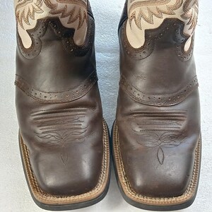 Stivali da cowboy Justin 8.5 EE in pelle bicolore marrone beige rodeo immagine 3