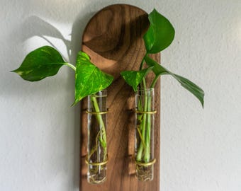 Clover Wood Metal Propagation Station Wall Mounted Bud Vase Plant Decor Minimalist Gift