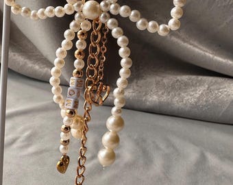 Aangepaste parel tasbedel voor portemonnee, handgemaakte telefoonbedel met kralen, schattig sleutelhangeraccessoire, gepersonaliseerd elegant cadeau voor haar | Op bestelling gemaakt