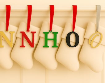 Etiqueta de media personalizada con letra • Inicial impresa en 3D • Etiqueta de media navideña personalizada • Regalo personalizado • Etiqueta de regalo de Navidad