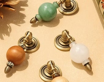 Vintage Crystal Jade Wood Drop Pull Antique Brass Cabinet Handle Rustic Dresser Drawer Pull for Wardrobe Cupboard Nightstand