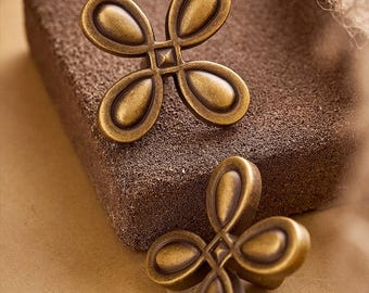 Bouton trèfle à quatre feuilles vintage en laiton massif, poignée de meuble antique, poignée de tiroir, commode penderie, table de chevet, mise à niveau de meubles