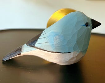 Crochets muraux faits main en bois avec oiseau bleu, patères pour chambre d'enfants, crochets muraux en laiton, crochets pour animaux mignons, décoration de chambre d'enfant, crochet pour oiseau en bois de style japonais