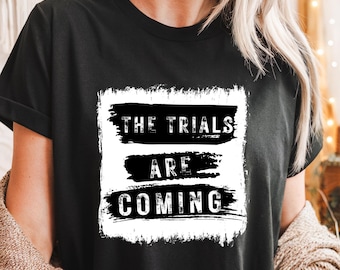 試練がやってくるTシャツ｜風合いのあるステンシルデザイン