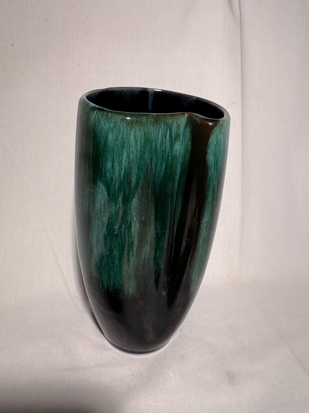 Vintage Blue Mountain Pottery Green Drip Glaze Vase - Etsy