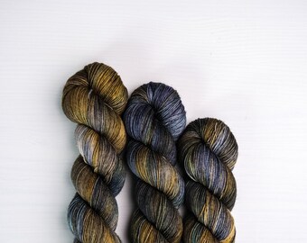 Hand Dyed Yarn, Blue and Gold Variegated Yarn, Sock, OOAK