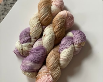 Superwash Merino Yarn, Hand Dyed Yarn, Purple and Gold Variegated Yarn, Shake It Off