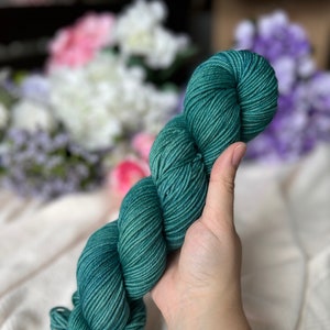 Hand Dyed Yarn, Teal Green Tonal Yarn, Kit