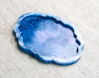 Classy Oval Resin Trinket Tray, Blue Glitter