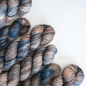 Flying Servant, Wicked, Hand Dyed Yarn, Grey and Blue