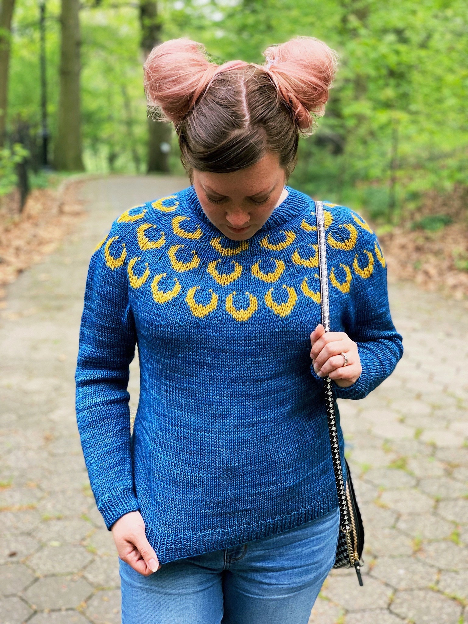 Moon Motif Ribbed Knitted Pullover