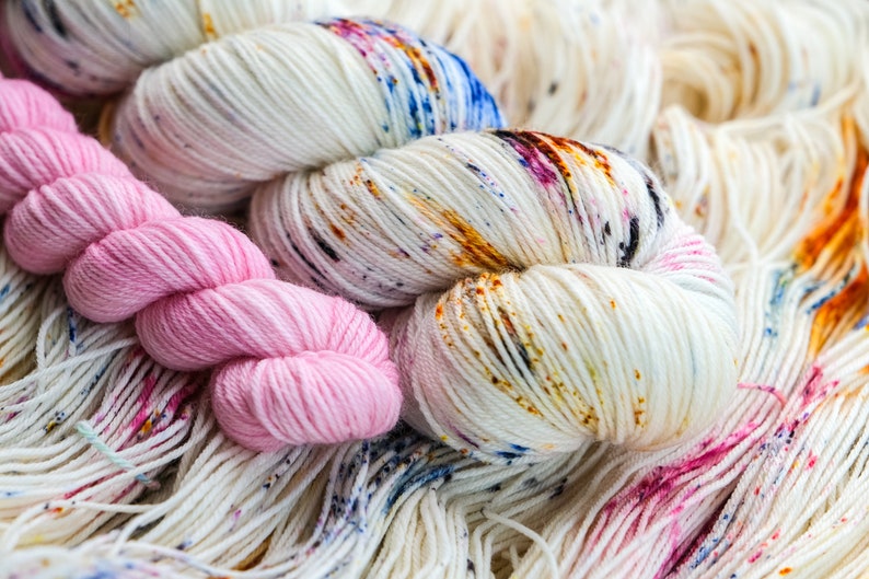 Singalong Monthly Yarn Club, December: Aristocats image 8