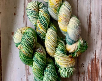 Hilo de merino superlavado, teñido a mano, verde azulado, madeja de 100 g, Desert Blooms