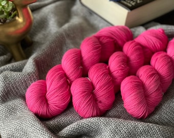 Hand Dyed Superwash Merino Pink Tonal Yarn: Oreo