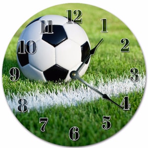 Horloge ballon de football : bois MDF de 10,5 po., mouvement silencieux
