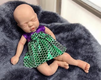 12 Inch Preemie Silicone Reborn Doll – Soft Squishy Platinum Full Body Mini Baby