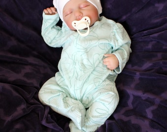Newborn Reborn Baby Doll, Weighted Vinyl and Cloth (20 Inches, 6-8 lbs)