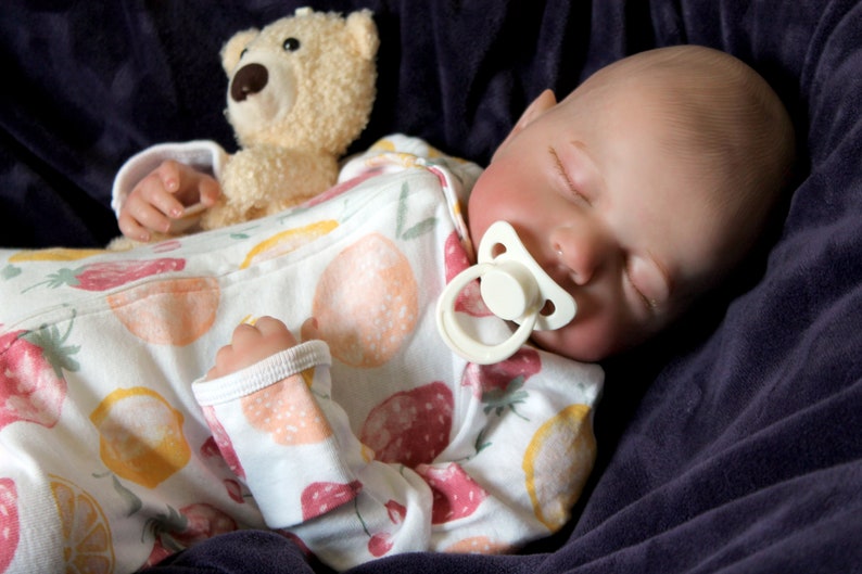 Newborn REBORN BABY DOLL Realistic 20 inch 8 Pounds Heavy Life Size Real Weighted Vinyl Cloth Body Kids Childs First Play Dolls 6/7 Pounds