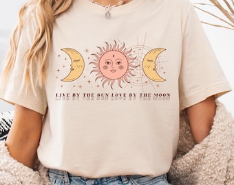 Leben durch die Sonne-Liebe durch den Mond T-Shirt | Boho Astrologie Shirt | Boho Witchy Cosmic Shirt | Himmlische Sonne Mond spirituelle ästhetische Tee
