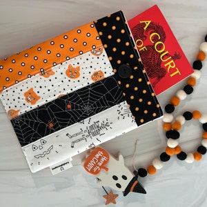 Book Sleeve / Book Cover / Padded Book Case