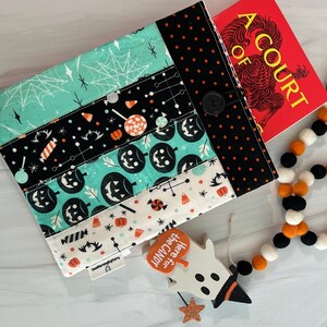 Book Sleeve / Book Cover / Padded Book Case