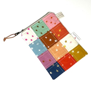 Handmade Quilted Zipper Pouch,  Make-Up Bag, Project Bag, Pencil Pouch, Cross Stitch Bag, Purse Organizer
