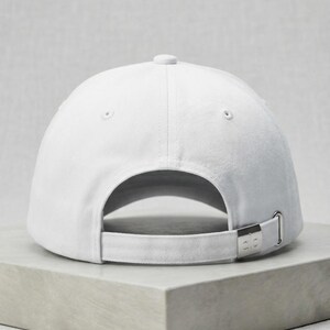 Gorra unisex minimalista ajustable Alo Yoga Pink Off Duty imagen 4