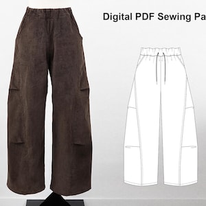 Puede incluir: Pantalones de pana marrones con grandes bolsillos laterales, exhibidos en un maniquí. Los pantalones tienen un diseño de pierna ancha y una cintura elástica. Se muestra un patrón de costura PDF digital junto a los pantalones.