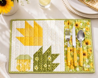 Quilt Placemat Sewing Pattern PDF | Fall Patchwork Table Mat Pattern | Beginner Quilted Placemat | Autumn Kitchen Decor | Instant Download