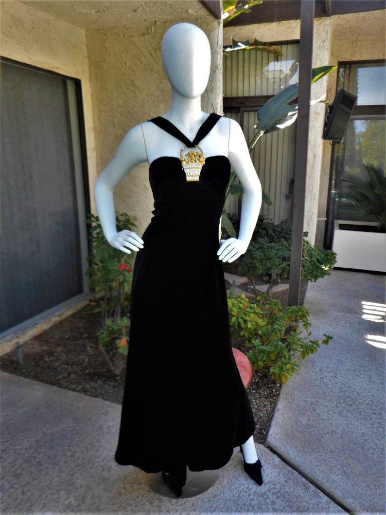 Vintage 1980's Eugene Alexander Black Velvet Evening Gown Size 10 image 3