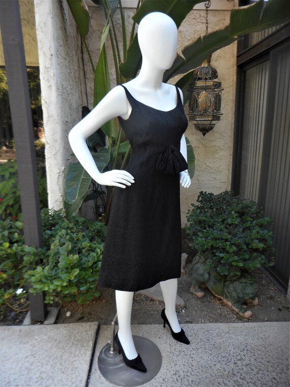 Vintage 1960's Black Jaquard Cocktail Dress - Siz… - image 4