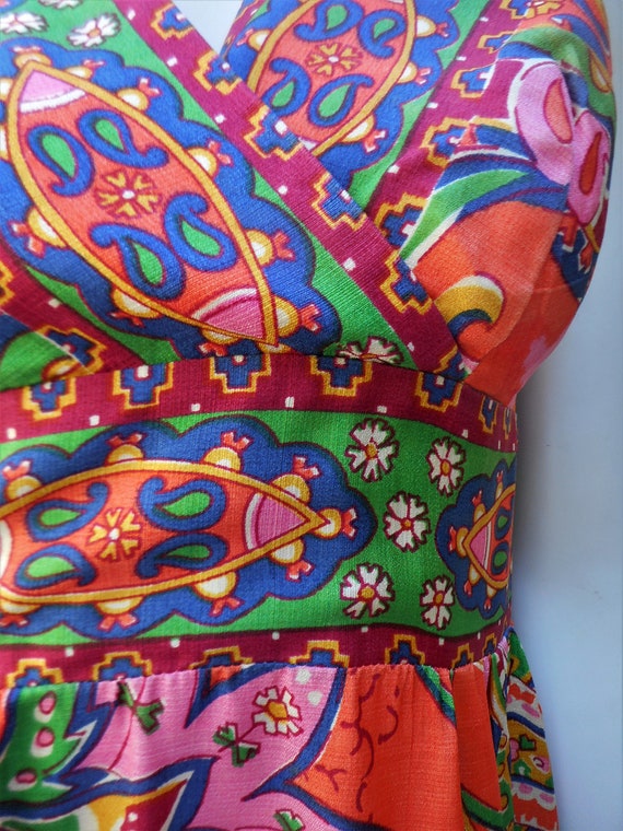 Vintage 1960's Orange & Pink Paisley Dress - Size… - image 2