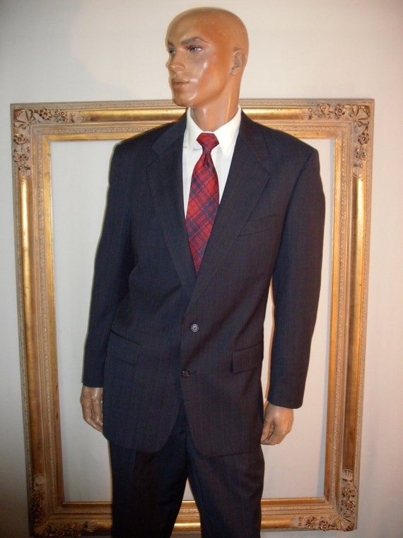 Vintage Evan-Picone Navy Blue Glen Plaid Wool Suit