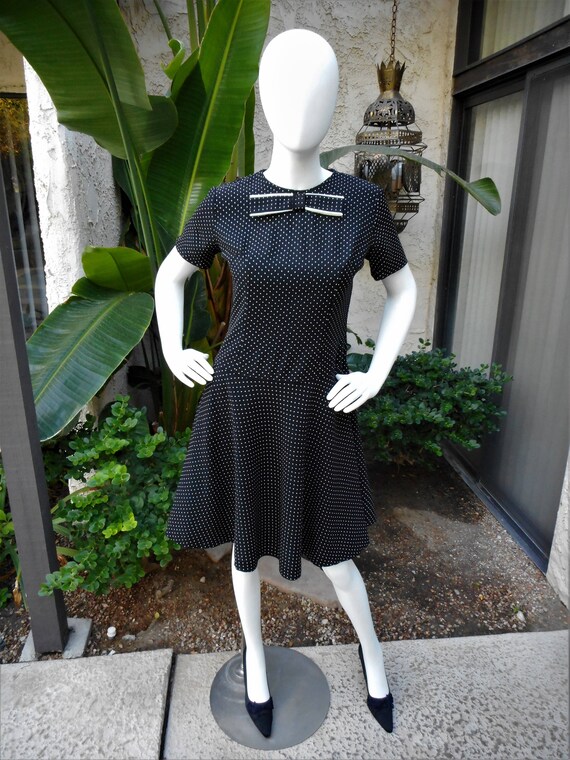 Vintage 1960's Black Polka Dot Dress - Size 10 - image 3