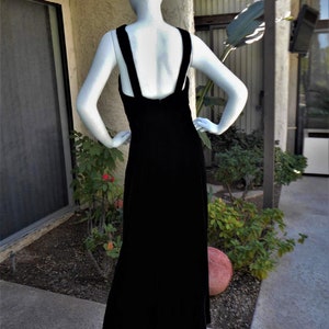 Vintage 1980's Eugene Alexander Black Velvet Evening Gown Size 10 image 4