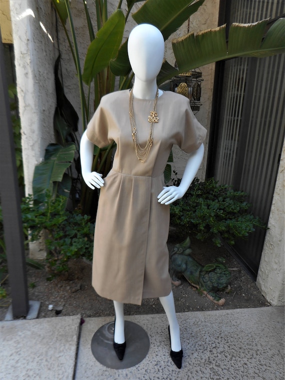 Vintage 1980's Leslie Fay Beige Dress - Size 12 - image 1
