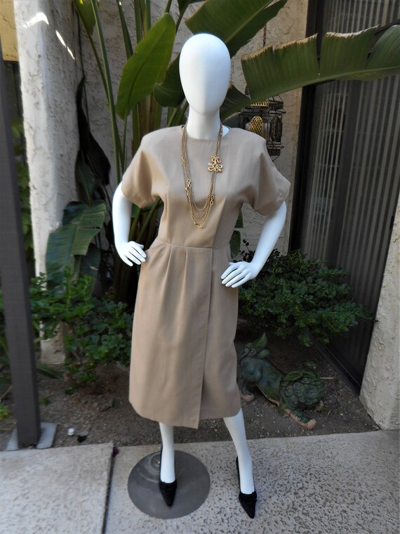 Vintage 1980's Leslie Fay Beige Dress - Size 12