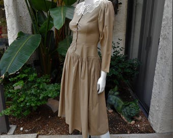 Vintage 1980's Gunne Sax Khaki Colored Dress - Size 3