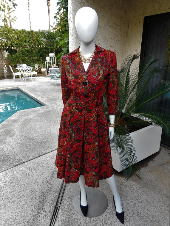 Vintage 1950's Red Paisley Dress - Size 10 - image 1