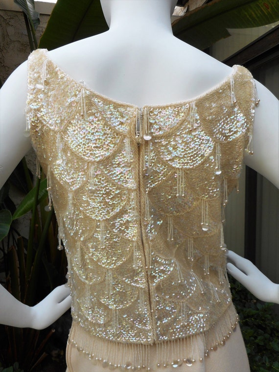 Vintage 1960's Ivory Beaded Tank - Size 6 - image 4